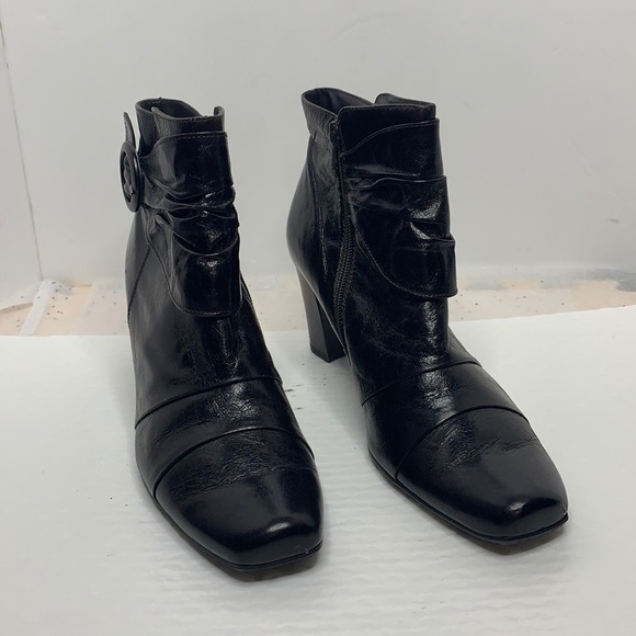 Paul Green square toe booties in black leather - Picture 1 of 10